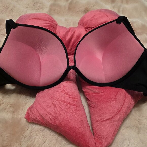 PINK Victoria's Secret Wear Everywhere Super Push Up Bra Black Satin 36C - NWOT - Picture 2 of 5